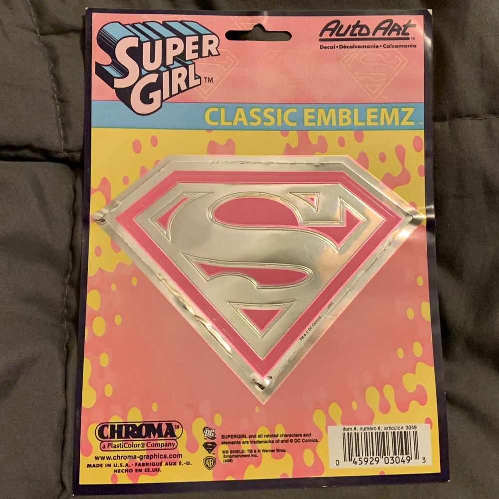Supergirl Classic Emblemz Decal